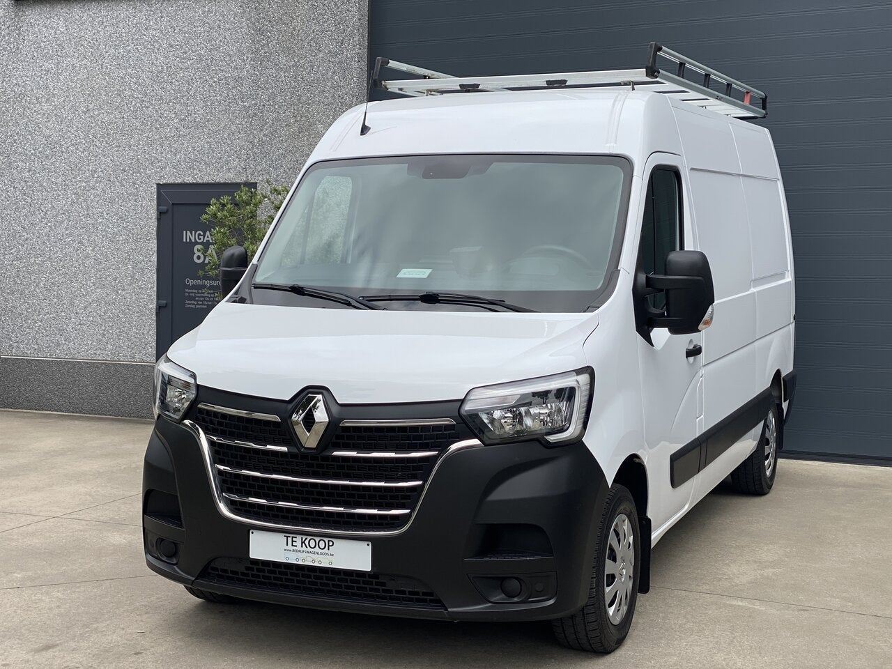 Renault Master l2H2-dakdrager+ladder-trekhaak-19990€+BTW, Auto's, Bestelwagens en Lichte vracht, Euro 6, Bedrijf, Te koop, 0 kg