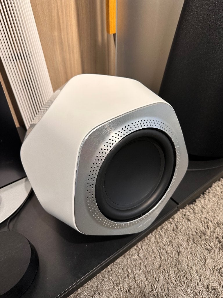 Bang & Olufsen Beolab 19 Black Subwoofer WISA - B&O, Subwoofer, Info@bang-olufsen.dk, Zo goed als nieuw, Bang & Olufsen