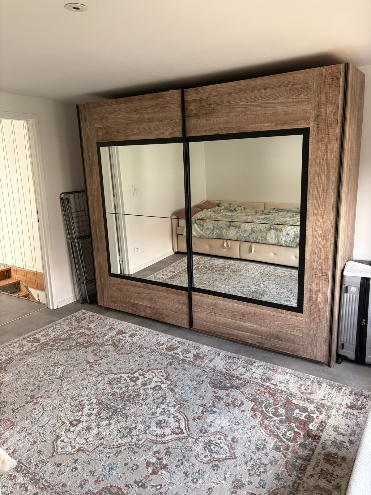 Comme une nouvelle garde-robe, Maison & Meubles, 200 cm ou plus, Comme neuf, Enlèvement, 200 cm ou plus