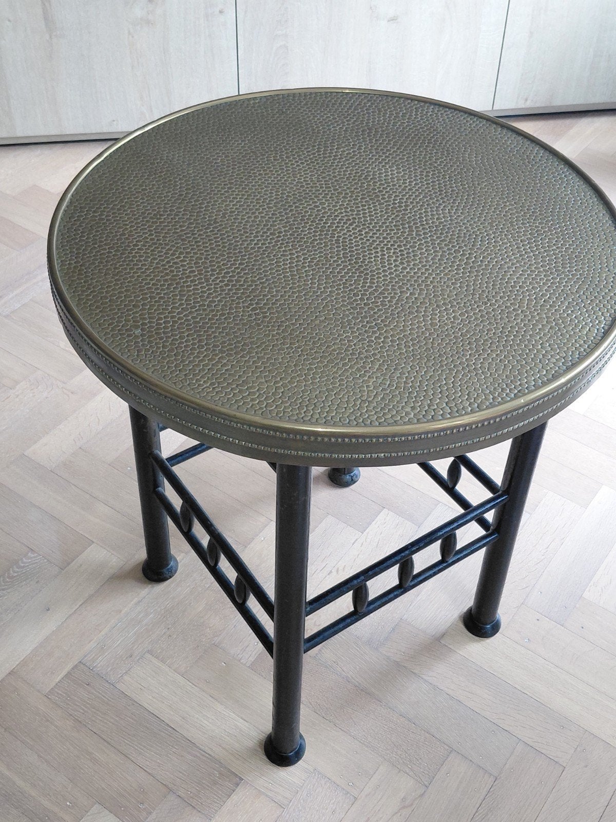 Table d'appoint en cuivre avec structure noire, Maison & Meubles, Enlèvement