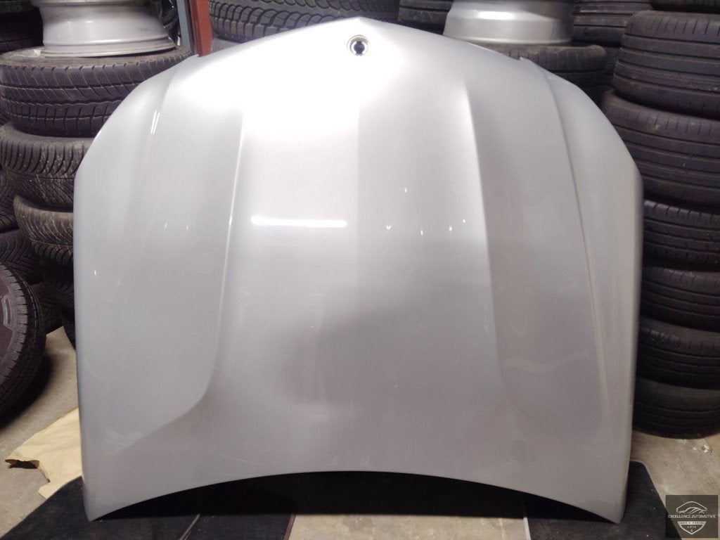 Capot d'origine pour Mercedes C63 AMG W204 restyl e (2011-20, Autos : Pièces & Accessoires, Mercedes-Benz AG, Mercedes-Benz, Utilisé
