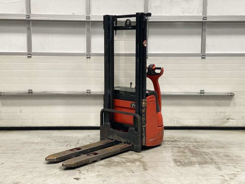 LINDE L12, Zakelijke goederen, Machines en Bouw | Heftrucks en Intern transport, 1000 tot 2000 kg, Overige aandrijving, Stapelaar