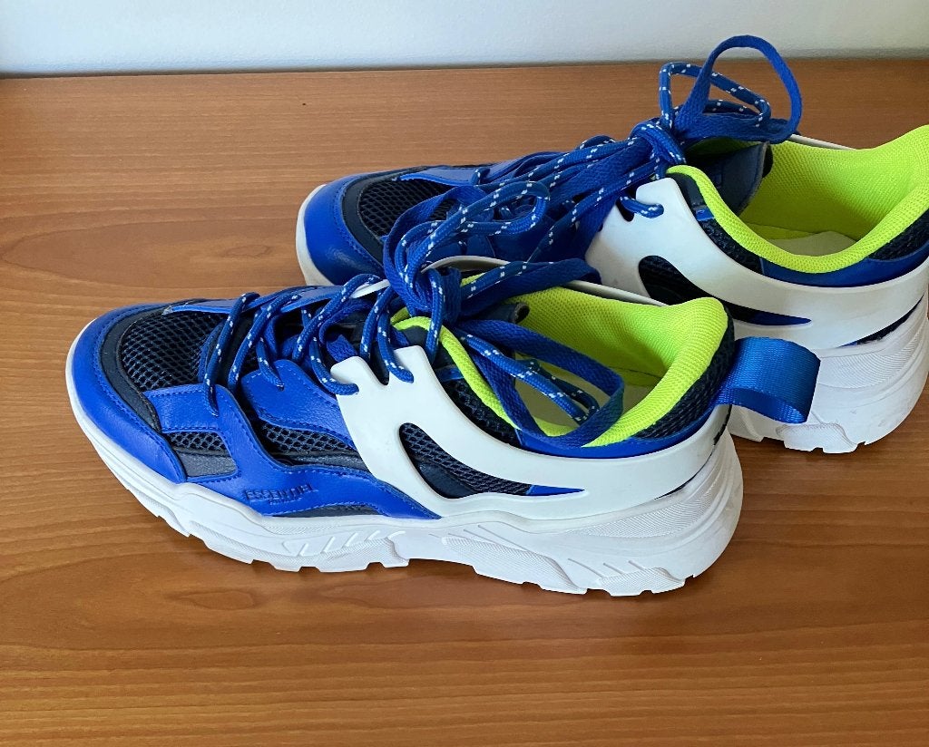 Essentiel sneakers, Blauw, Ophalen of Verzenden, Zo goed als nieuw, Sneakers