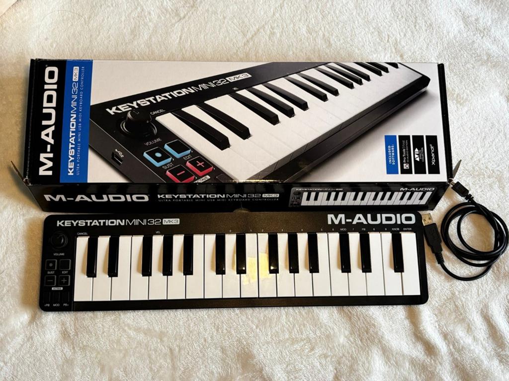 M-audio midi keyboard, Ophalen, Zo goed als nieuw