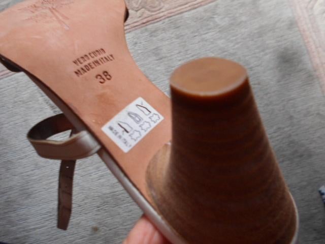 sandales en cuir River Woods P 38 flambant neuves, Neuf, Enlèvement ou Envoi, River Woods, Blanc