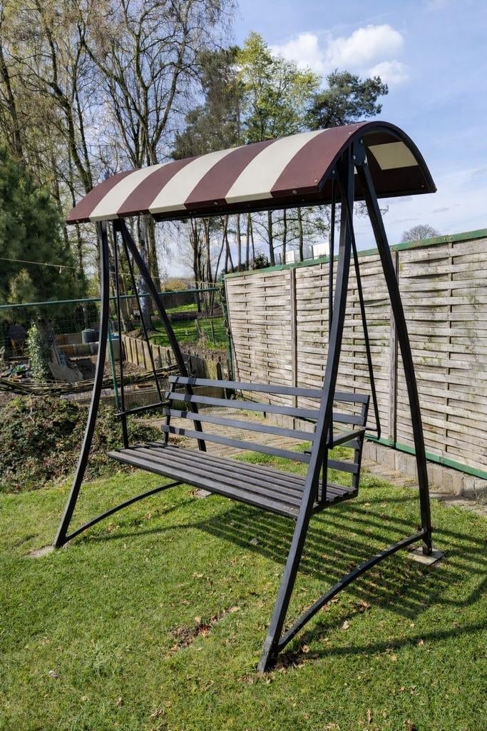 Stevige metalen tuinschommel met dak – Topstaat, Ophalen