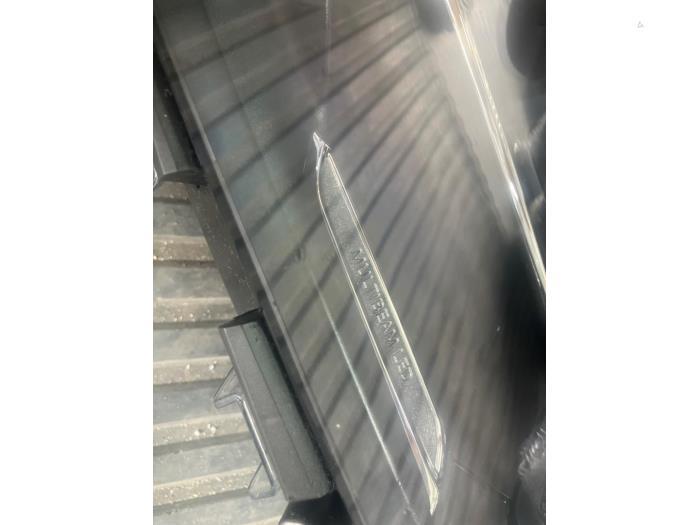Koplamp rechts van een Mercedes CLA, Gebruikt, -, Ophalen of Verzenden, -