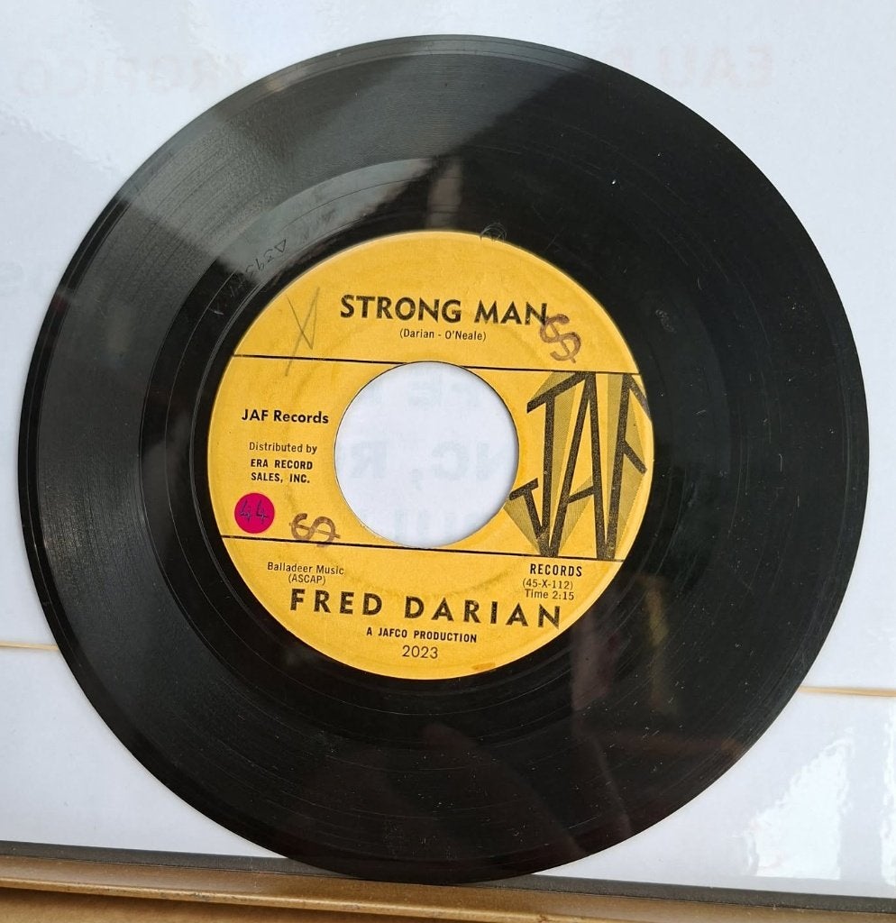 Fred Darian – Strong Man / Johnny Willow, Pressage original, R&B et Soul, 7 inch, Utilisé