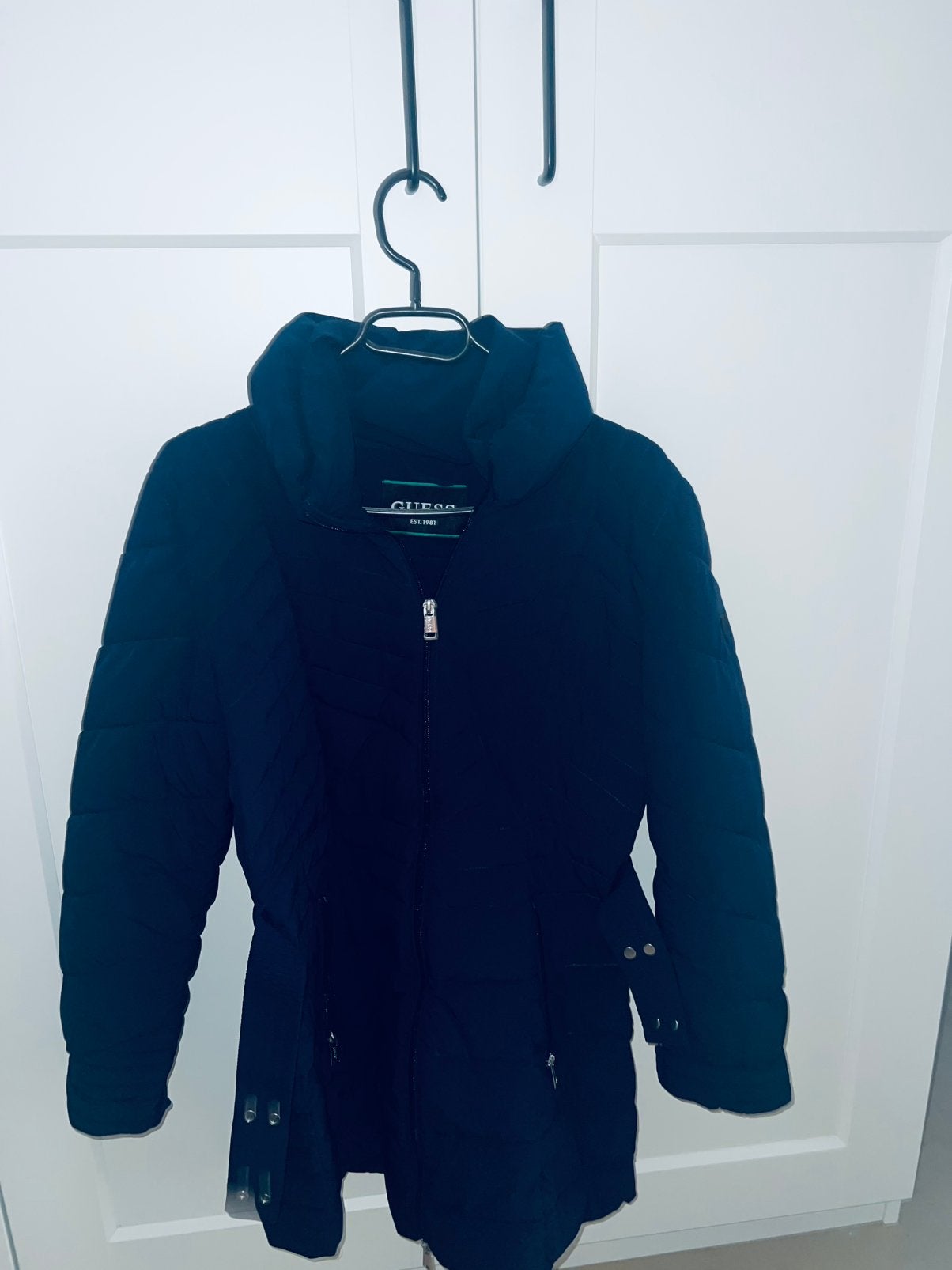 Guess jassen, Kleding | Dames, Ophalen of Verzenden, Zo goed als nieuw