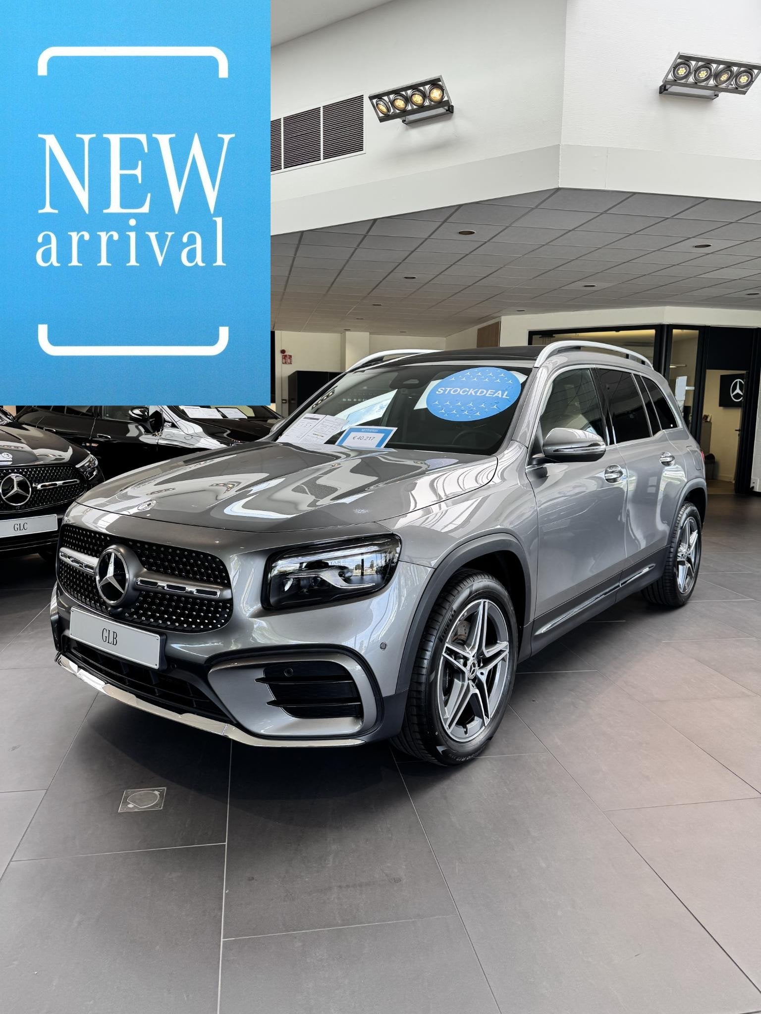Mercedes-Benz GLB GLB 180 Star Edition DOS 8447, Stof, Zwart, 4 cilinders, 136 pk