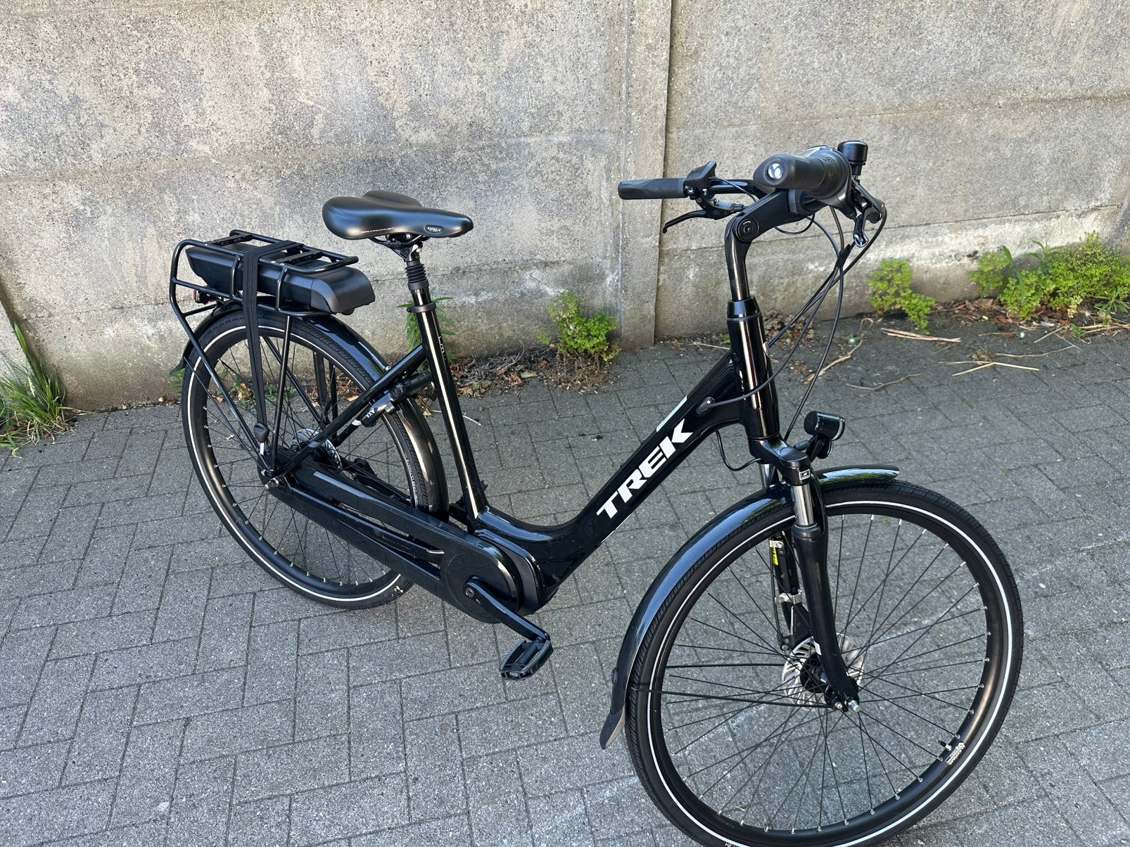 Elektrische fiets TREK lowstep in zeer goeie staat 5880km, Fietsen en Brommers, Elektrische fietsen, Zo goed als nieuw, Ophalen