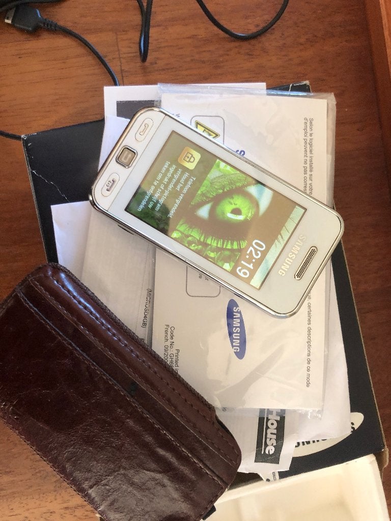 GSM Samsung adaptateur /chargeuren cuir étui, Télécoms, Enlèvement ou Envoi