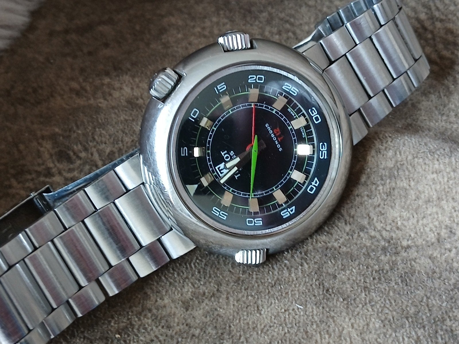 Tissot T12 sonorous, Bijoux, Sacs & Beauté, Montres | Anciennes | Antiquités, Enlèvement ou Envoi, Tissot
