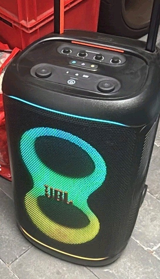 jbl partybox 520 (als nieuw enkele x gebruikt), Enlèvement, JBL
