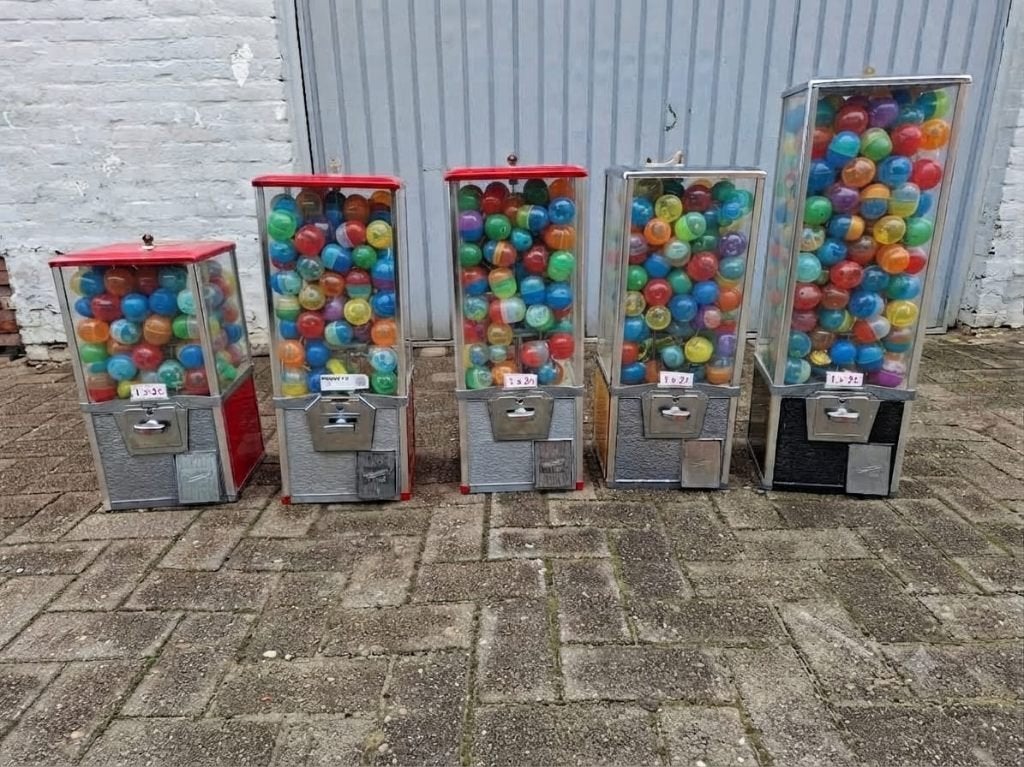 Distributeur de capsules de 50 mm, 2€,, Collections, Enlèvement ou Envoi, Utilisé