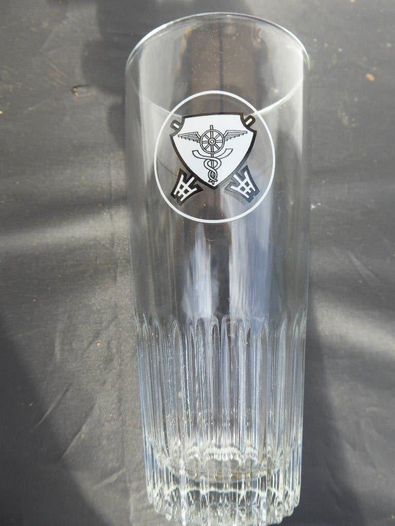 verre a biere caducée ,armée ,brasserie ?? 25 cl ,jupiler ,, Enlèvement ou Envoi, Comme neuf, Verre ou Verres, Jupiler