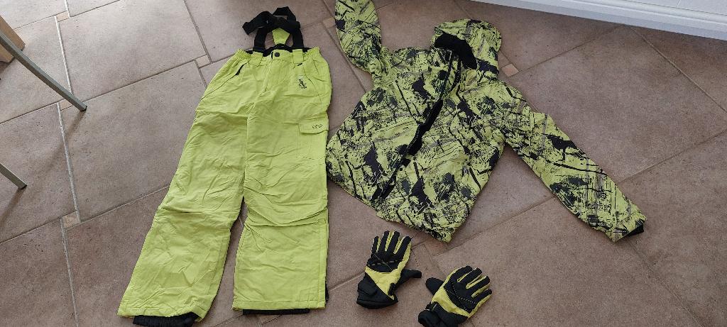 2-delig Skipak/Snowboardpak in flashy kleuren (Mt 146-152), Rodeo by C&A, Sport- of Zwemkleding, Ophalen of Verzenden, Zo goed als nieuw