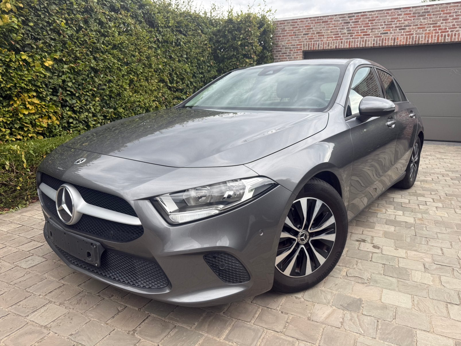 Mercedes-Benz A 160 Business Solution, Autos, Achat, Entreprise, Boîte manuelle, Entretenue par le concessionnaire
