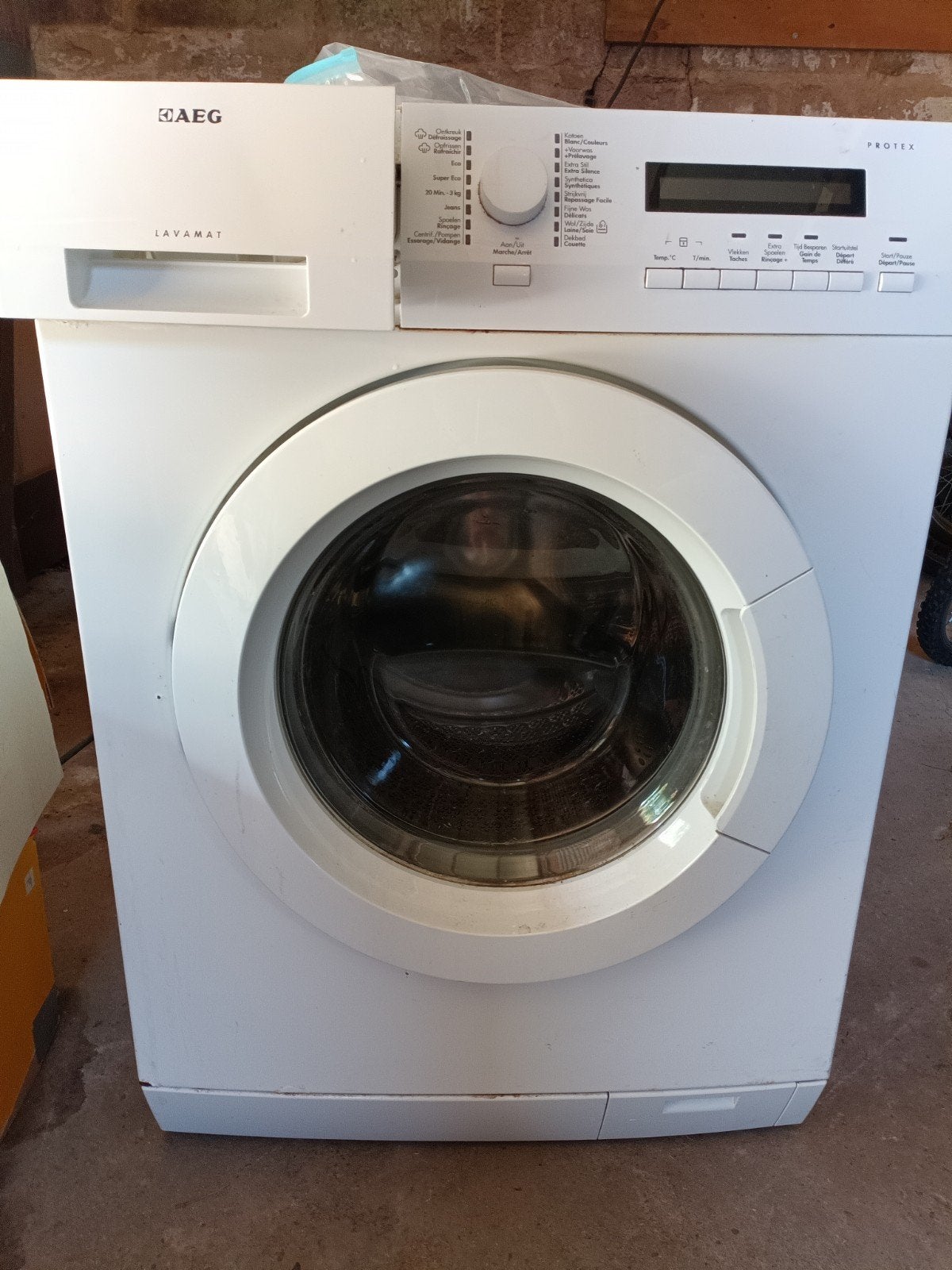 AEG Lavamat Protex L75485FL 8kg, Elektronische apparatuur, Wasmachines, Ophalen, Gebruikt, Voorlader, 1200 tot 1600 toeren