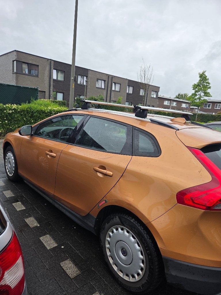 Volvo V40 diesel - euro 5 - exportation, Euro 5, Autres couleurs, Noir, 5 portes