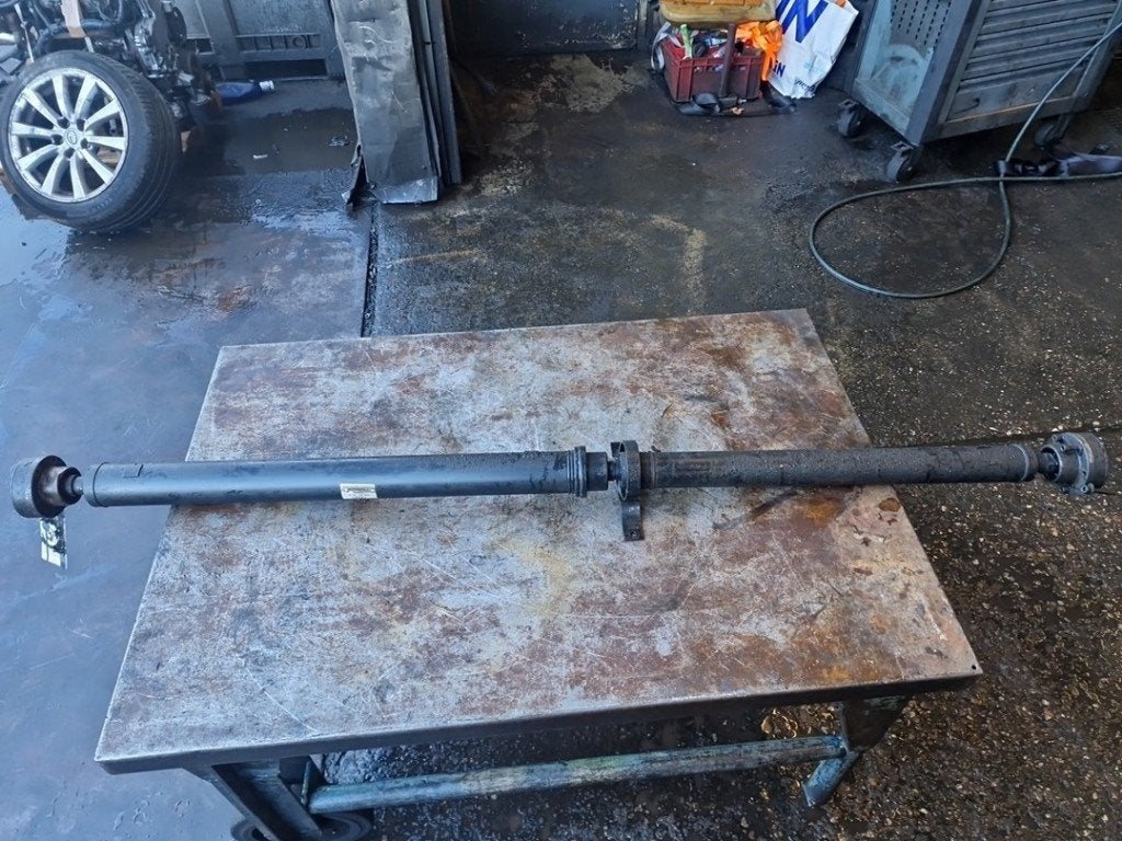 PROPSHAFT ABS Audi A8 (D3) (|4E0521101J|4E0521101K|), Auto-Union-Straße  1,
85057  Ingolstadt, DE, Info@audi.de, Audi, Utilisé
