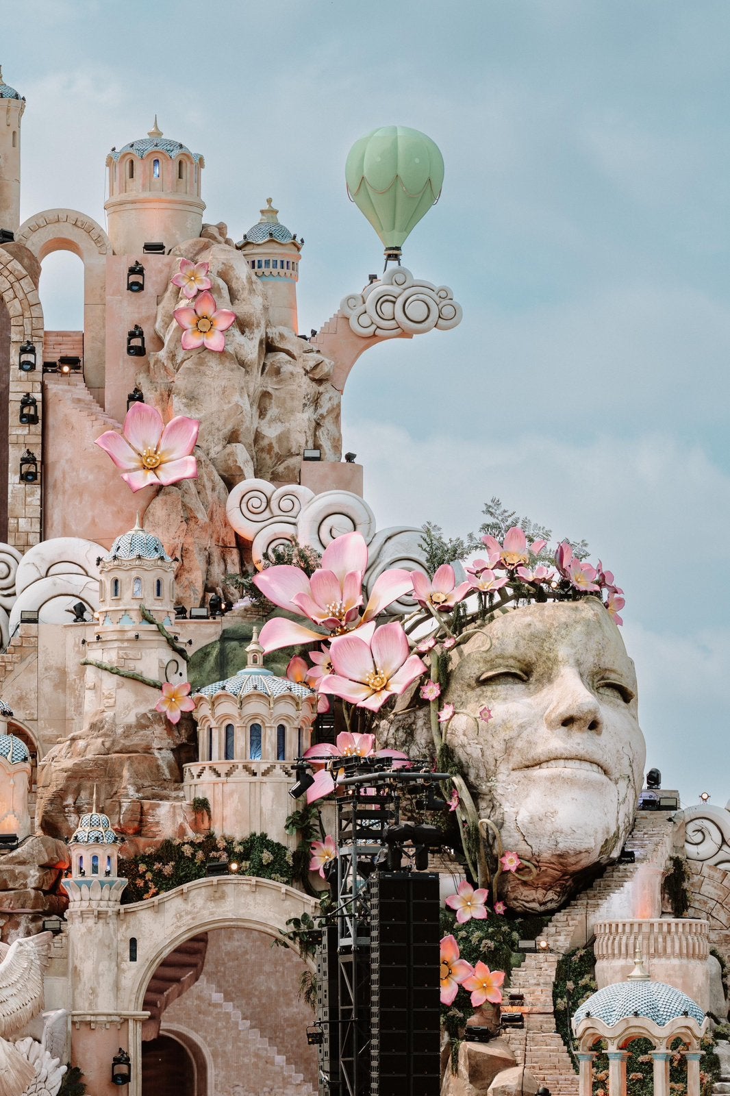 Tomorrowland  ZONDAG 19/07 2026 TML, Tickets en Kaartjes, Recreatie | Pretparken en Attractieparken, Eén persoon, Ticket of Toegangskaart