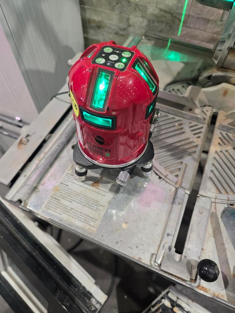 Futech multicross 8 hpsd green high precision laser, Doe-het-zelf en Bouw, Ophalen