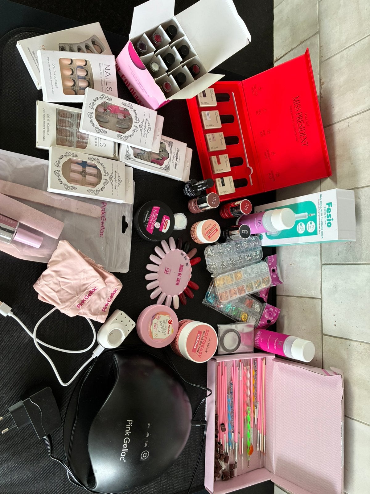 Set complet de vernis en gel 80 euros, Maquillage, Enlèvement ou Envoi, Rose, Comme neuf