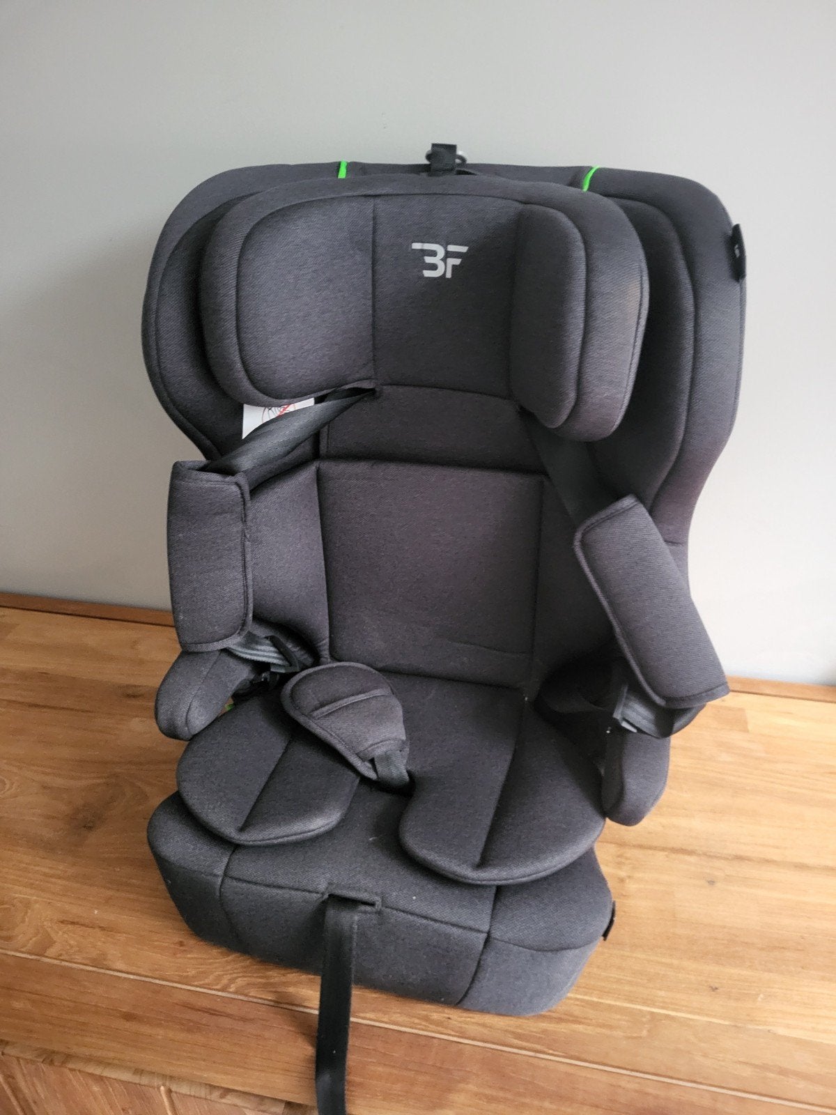 i-Size ISOFIX autostoel Bebies First – 76 t/m 150 cm – zwart, 0 t/m 18 kg, Zo goed als nieuw, Isofix, Ophalen