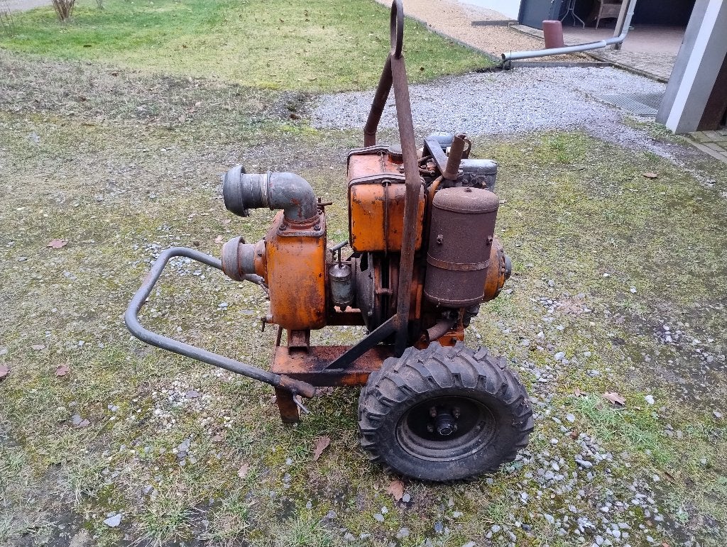 Pompe à eau diesel industrielle Hatz ES 780 +Varisco, Bricolage & Construction, Outillage | Autres Machines, Comme neuf, Enlèvement ou Envoi