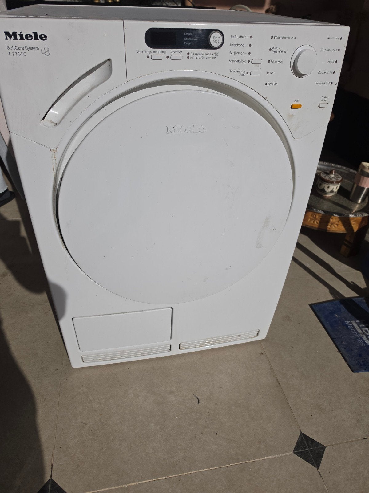 DÉFAUT DE LA SÉCHEUSE MIELE, Electroménager, Enlèvement
