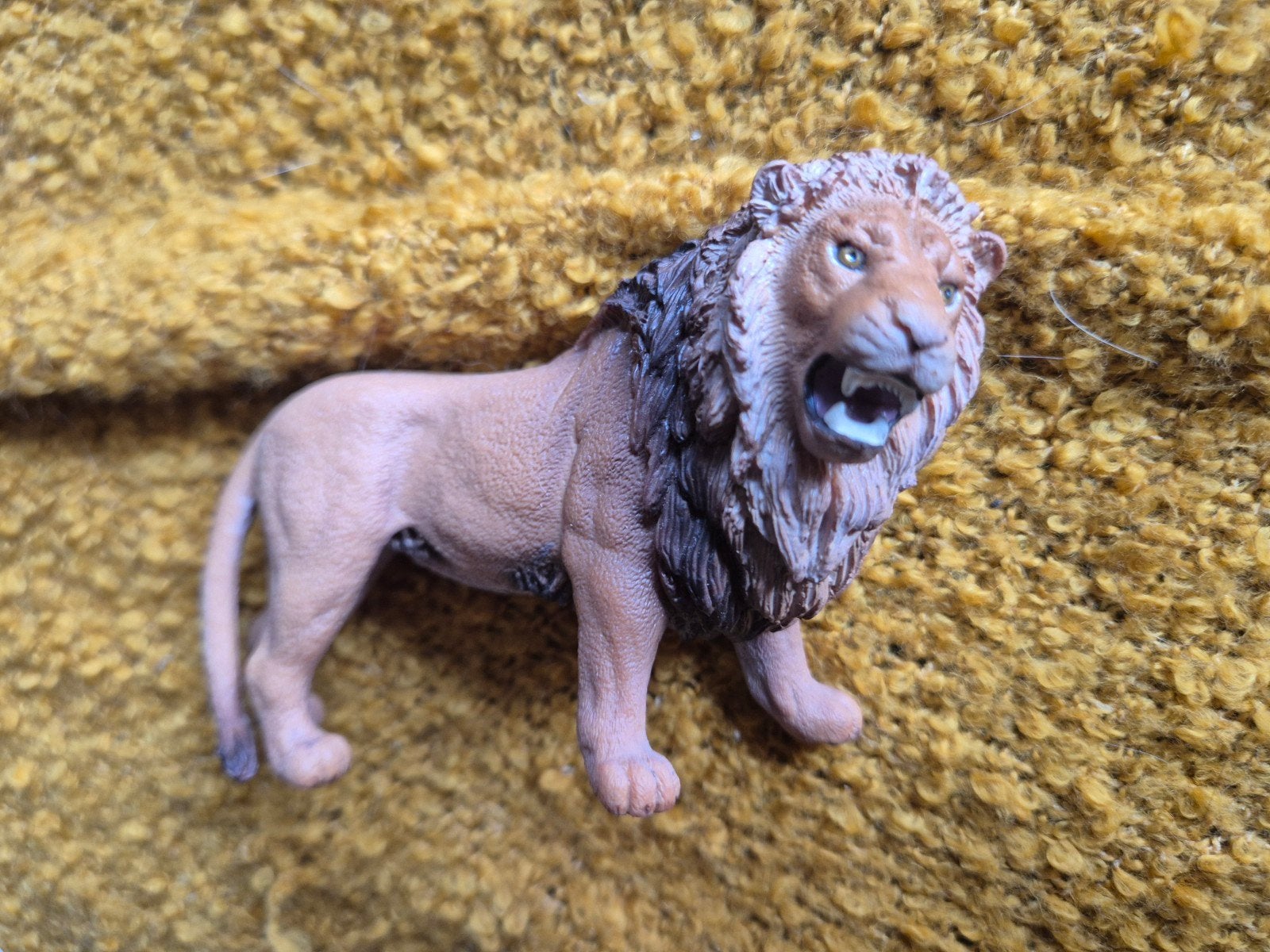 schleich leeuw, Verzenden