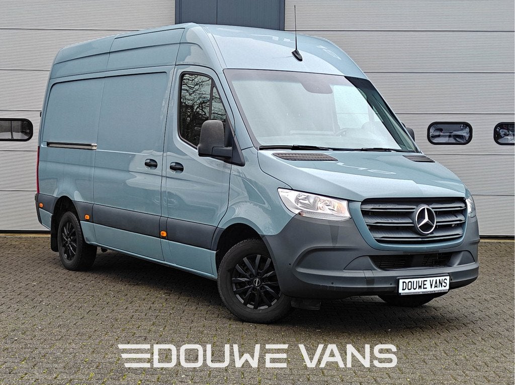 Mercedes-Benz Sprinter 319 L2H2 V6 Automaat Leder Carplay Ai, Autos, Camionnettes & Utilitaires, Argent ou Gris, Achat, 2987 cm³