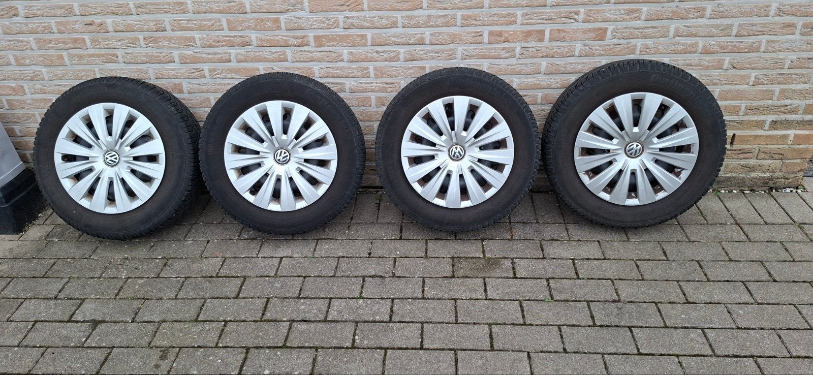 jantes en acier + pneus d'hiver 195 65 15 VW Golf, 15 pouces, Pneus hiver, Enlèvement, Utilisé