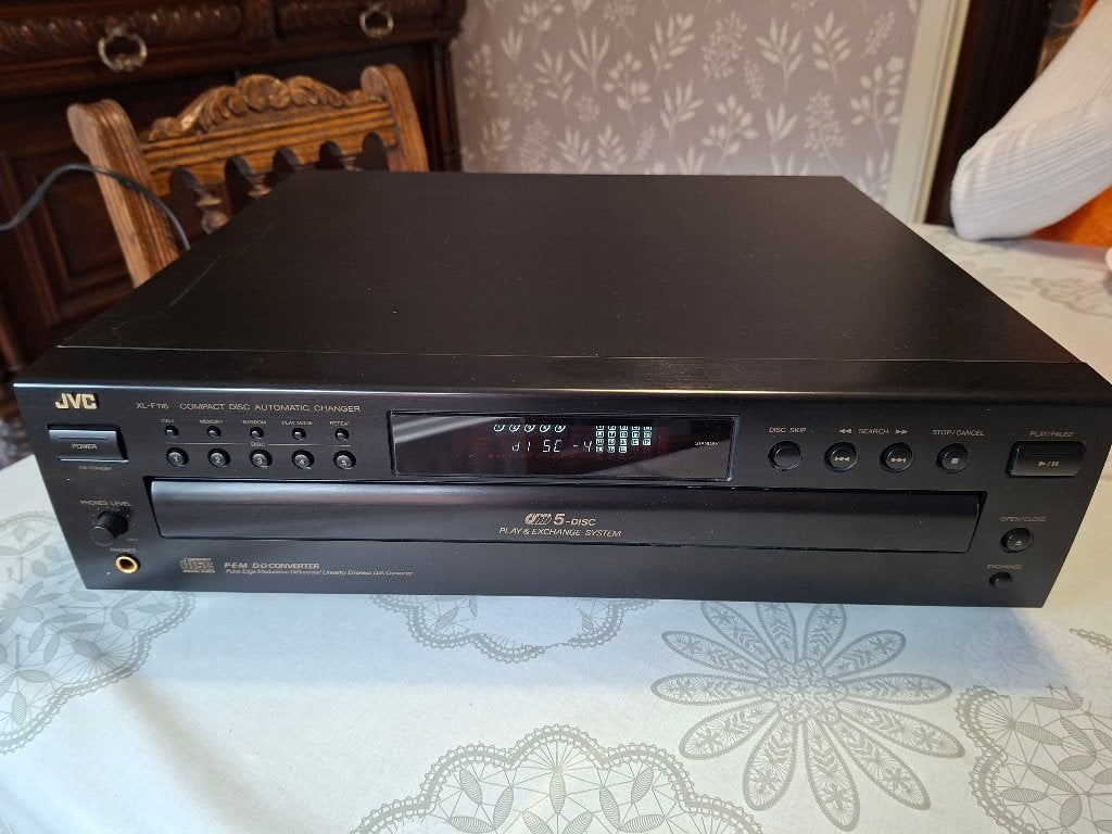 Verschillende toestellen met een defect aan spotprijs, Enlèvement, Deck cassettes ou Lecteur-enregistreur de cassettes, JVC