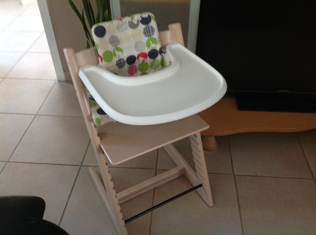 chaise bébé complète Stokke Tripp Trapp (1 enfant), Enfants & Bébés, Chaises pour enfants, Enlèvement ou Envoi, Comme neuf, Plateau amovible