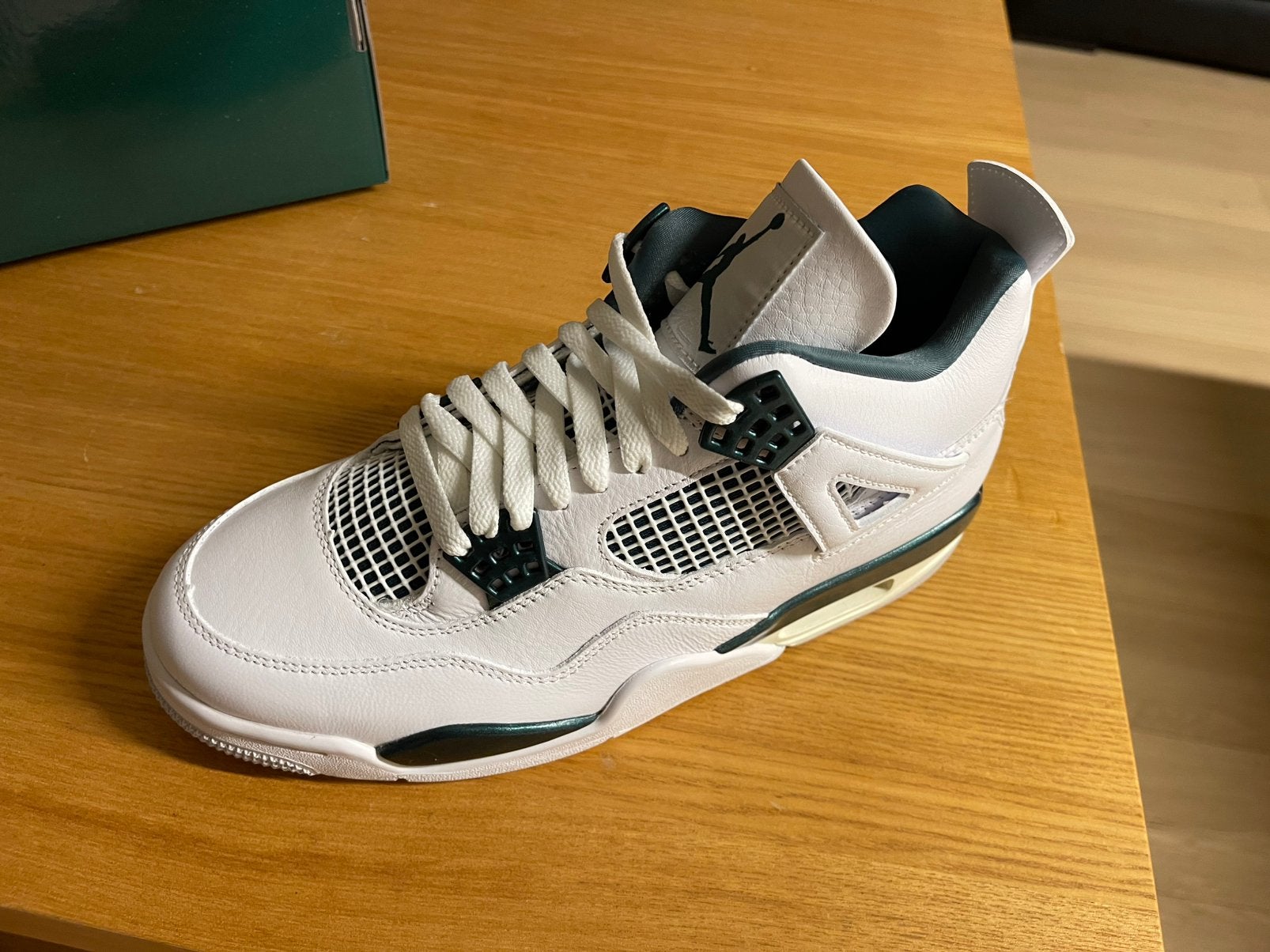 Air Jordan 4 Rétro Vert Chromé taille 42 NEUVE AUTHENTIQUE, Enlèvement ou Envoi, Neuf, Chaussures