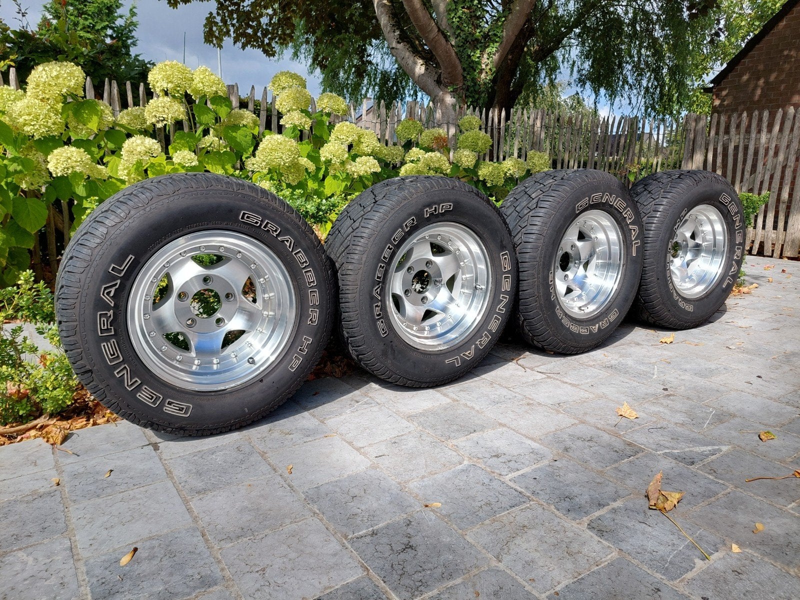 American Racing velgen met banden 15x8, Autos : Pièces & Accessoires, Pneus & Jantes, 15 pouces, 275 mm, Pneu(s), Enlèvement