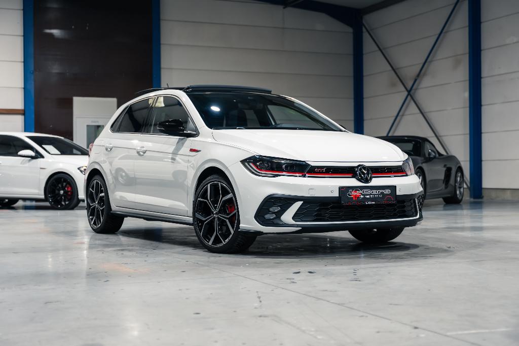 Volkswagen Polo GTI 2.0 TSI DSG IQLED Beats audi Pano dak, Auto's, Volkswagen, Stof, 4 cilinders, 5 deurs, Polo