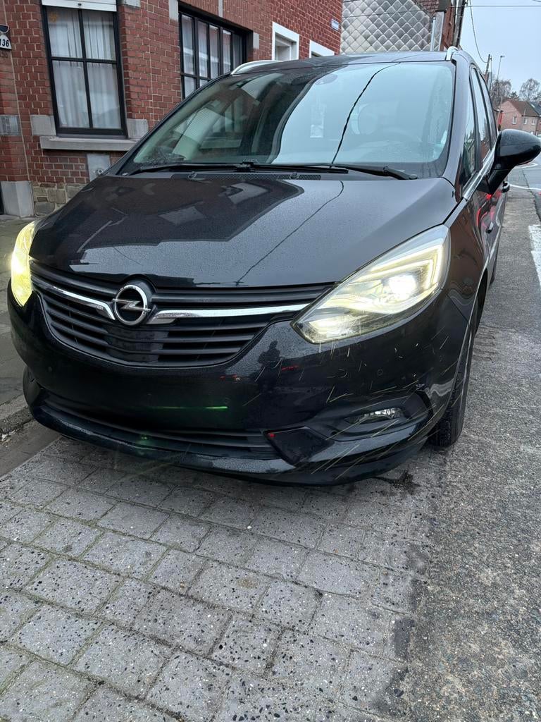 Opel zafira 7 zitplaats, Auto's, Opel, Monovolume, Euro 6, 4 cilinders, 7 zetels