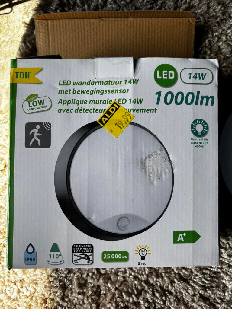 Wandverlichting met bewegingssensor Nieuw!, Ophalen, Minder dan 50 watt, Wandlamp, Zo goed als nieuw