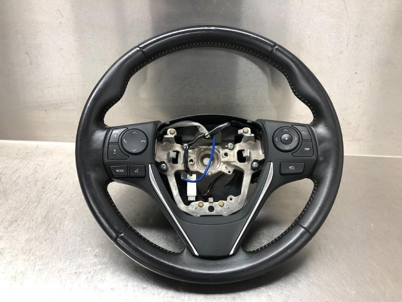 STUUR Toyota Auris Touring Sports (E18) (01-2013/12-2018), Gebruikt, Toyota