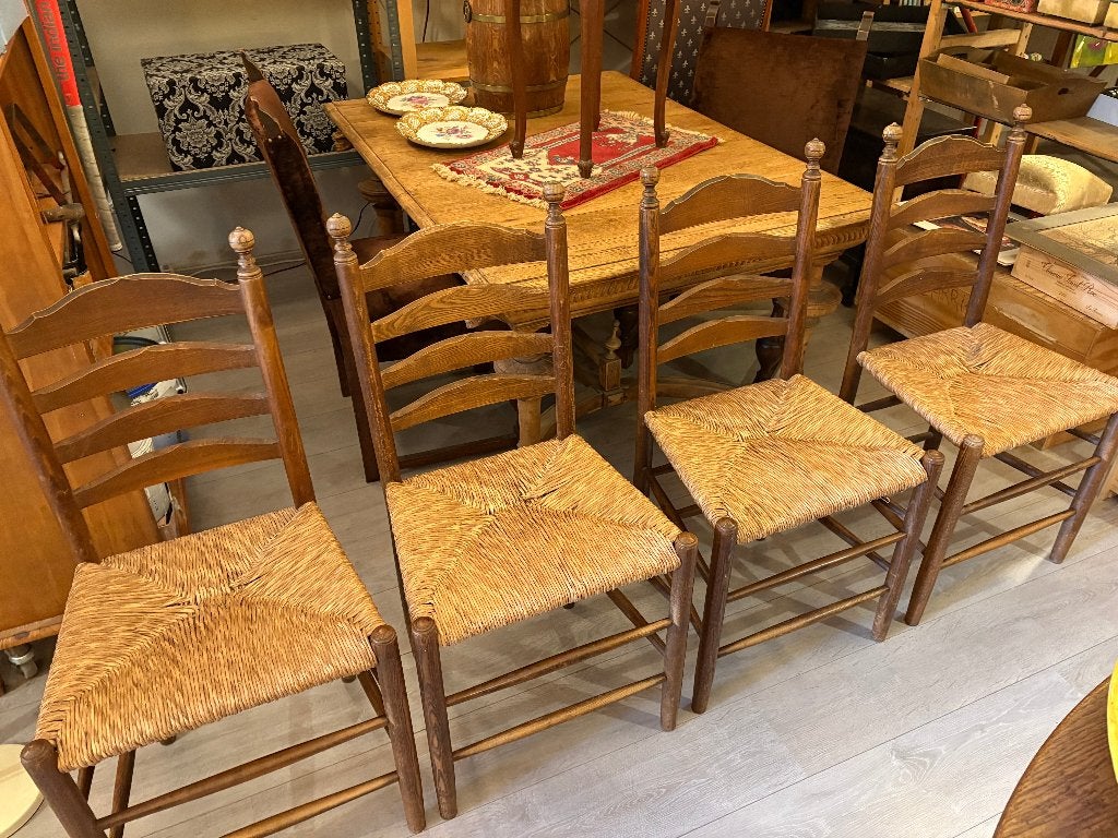 4 Boeren Knop Stoelen !!, Antiek en Kunst, Antiek | Meubels | Stoelen en Sofa's, Ophalen