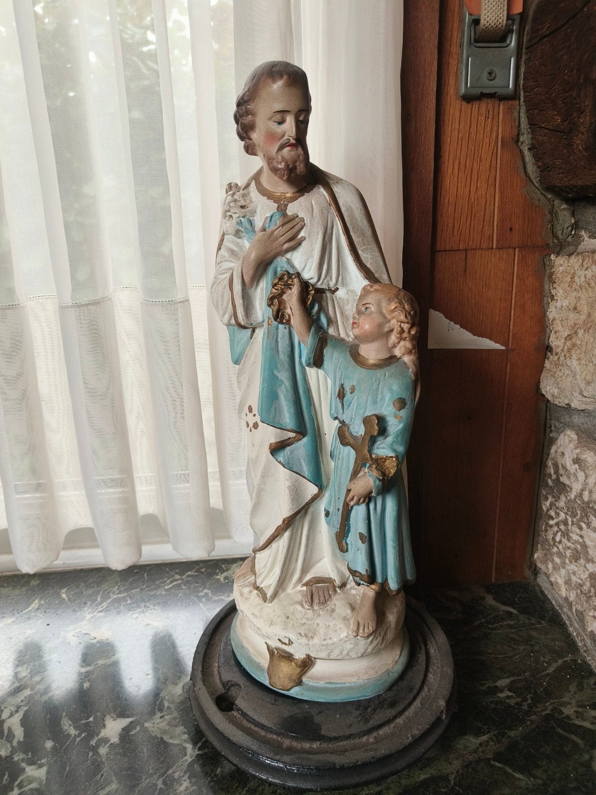 Gipsen heiligenbeeld 44cm Sint Jozef met kind, Antiek en Kunst, Antiek | Religieuze voorwerpen, Ophalen