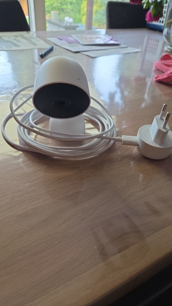 Caméra intérieure Google Nest Cam Indoor (filaire), Ophalen, Gebruikt