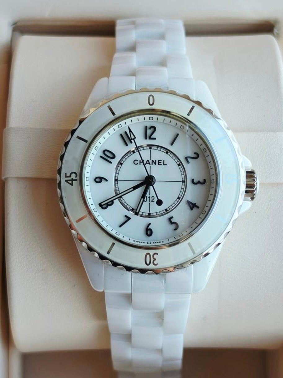 Chanel j12 38mm kwarts, Ophalen, Zo goed als nieuw