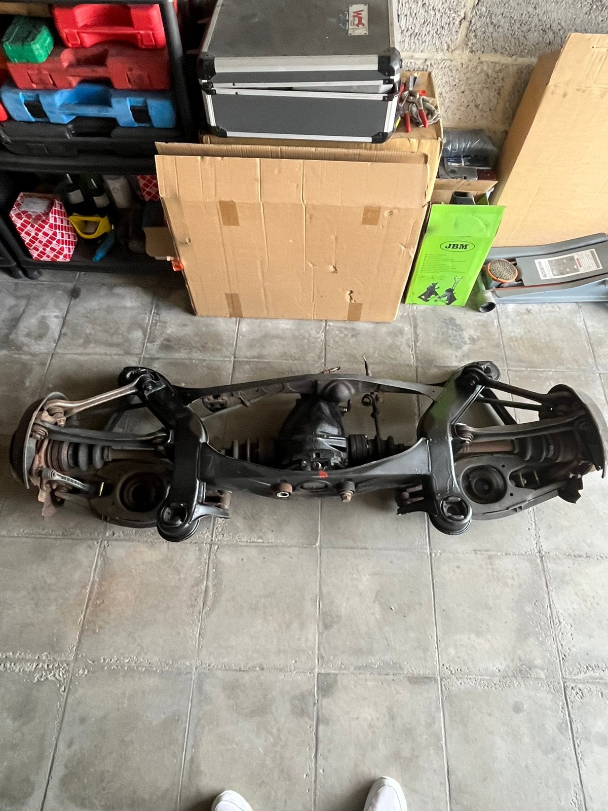 W124 complete subrame met differentieel enz.., Ophalen, Gebruikt, Mercedes-Benz