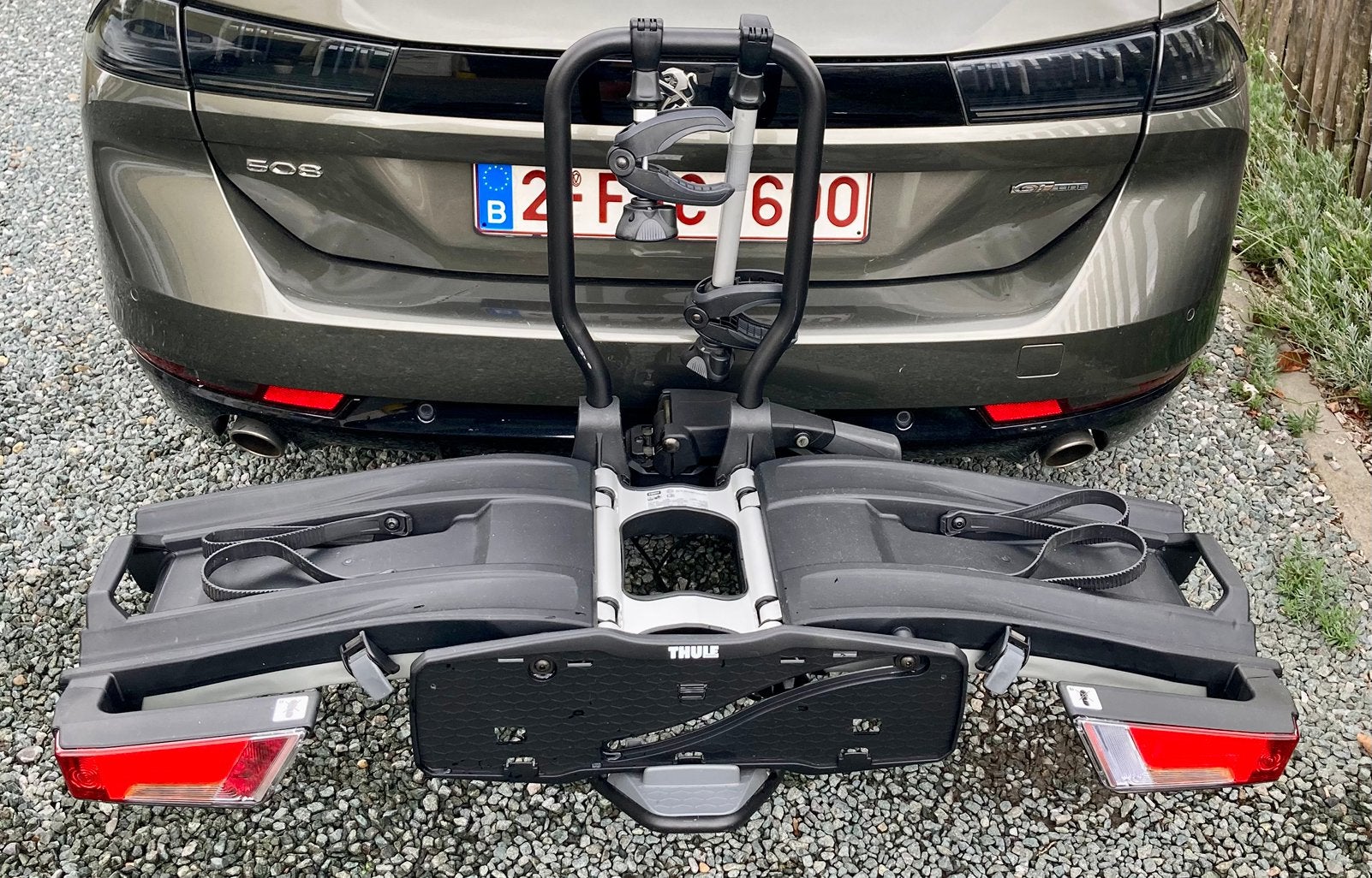 Fietsendrager Thule te huur, Auto diversen, Fietsendragers, Ophalen of Verzenden, 2 fietsen, Zo goed als nieuw
