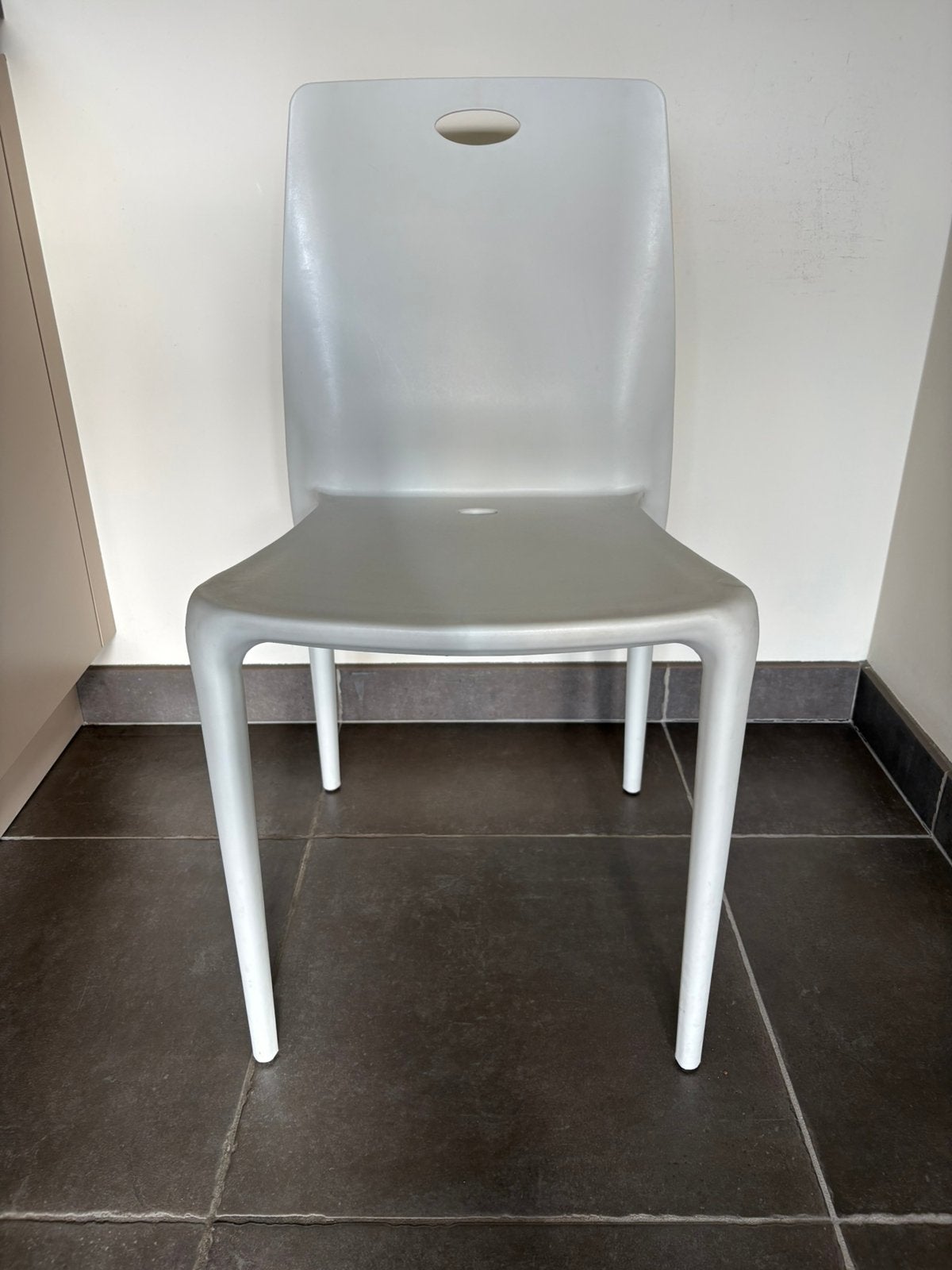 10 Witte stoelen, Enlèvement, Utilisé, Blanc, Synthétique