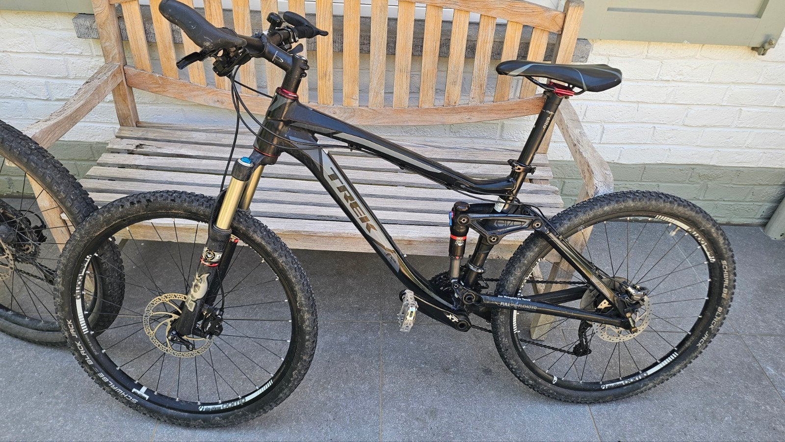 Trek Fuel EX8 -VTT noir tout suspendu-Fox/Shimano XT-SLX, VTT tout suspendu, Enlèvement, Trek